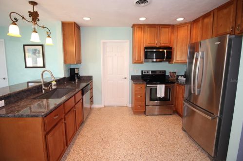 100 Golfview Ln, Ormond Beach FL  32176-5428 exterior