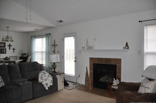 2316 Gray Goose Loop, Fayetteville NC  28306-3552 exterior