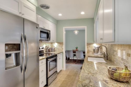 1653 Camphor Dr, Lakeland FL  33803-2037 exterior