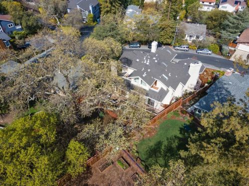 464 Upland Rd, Redwood City CA  94062-2826 exterior