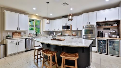 35595 Desert Rose Way, Lake Elsinore CA  92532-2905 exterior