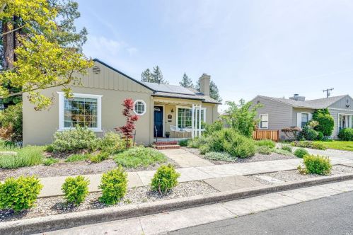 1154 Neale Dr, Santa Rosa, CA 95404-3471