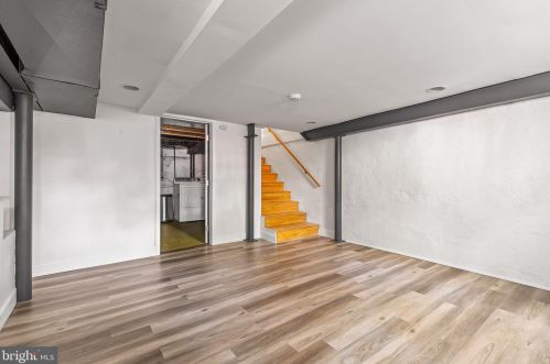 2417 Grays Ferry Ave, Philadelphia PA  19146-2450 exterior