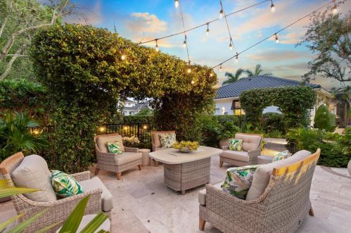 200 Angler Ct, Marco Island FL  34145-4203 exterior