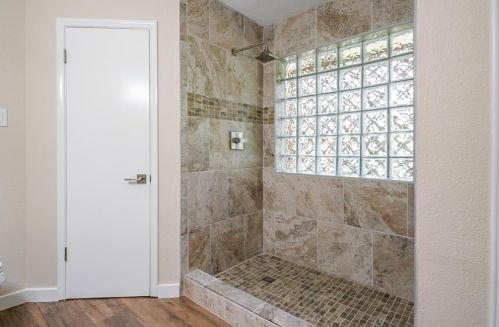 2611 Friarwood Trl, Humble TX  77339-1014 exterior