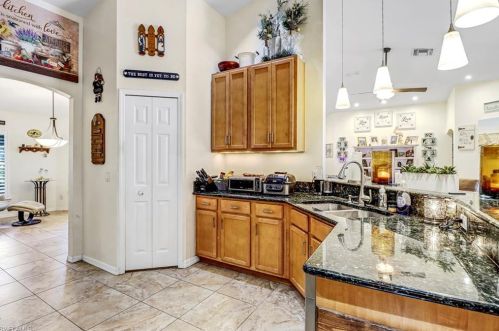 4845 20th Ave, Naples FL  34117-9125 exterior