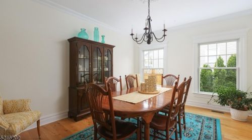 211 Seneca Pl, Westfield NJ  07090-4335 exterior