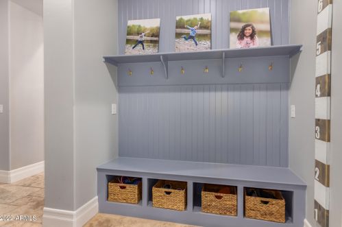 2111 Mead Dr, Gilbert AZ 85298-1215 exterior