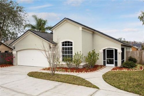 212 Coralberry Pt, Orlando, FL 32828-8460
