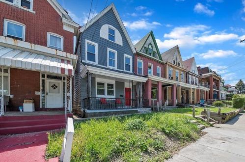 832 Adelaide St, Pittsburgh, PA 15219-5023
