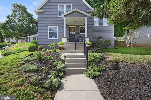 883 Walnut St, Lemoyne PA  17043-1556 exterior