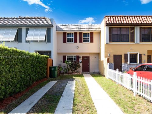 1650 74th St, Hialeah, FL 33014-3731