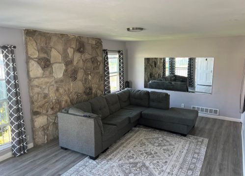4916 Brompton Ave, Bell CA  90201-3729 exterior