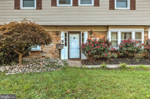 26 Timber Ln, Willingboro, NJ 08046-3826