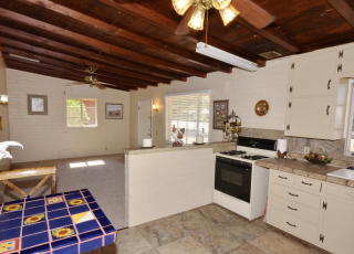 2826 Desert Ave, Tucson, AZ 85712-1639