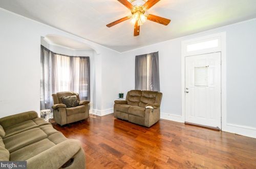 18 Barber Ave, West Deptford NJ  08096-2414 exterior