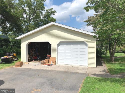 1594 Newport Rd, Duncannon, PA 17020-8944