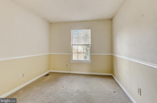 53 Vlg Dr, Collegeville PA  19473-2314 exterior