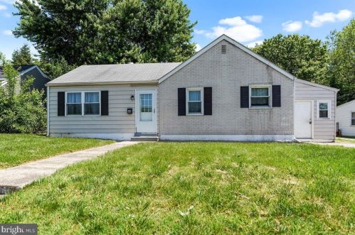 48 Yale Ave, New Castle, DE 19720-4328