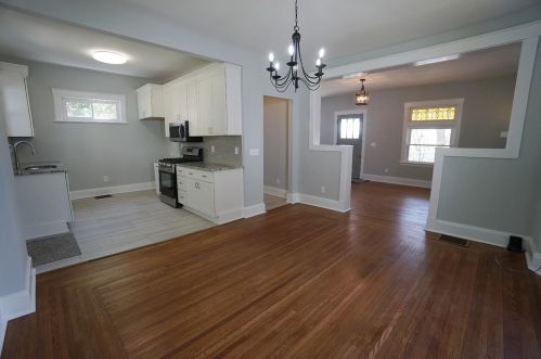 5082 Grandview Pl, Cincinnati OH  45212-2232 exterior