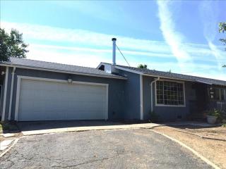 8140 Seneca Dr, Reno, NV 89506-9116