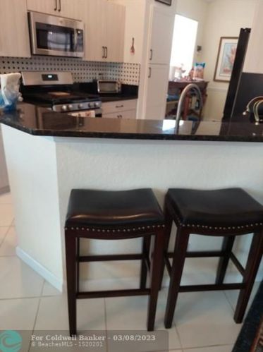 426 Springview Loop, Fort Pierce FL  34986-2663 exterior