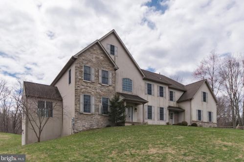 2627 Valley Rd, Jamison PA  18929-1007 exterior