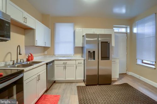 1205 Walnut St, Harrisburg PA  17103-2238 exterior