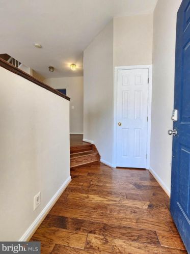 3264 Gina Pl, Woodbridge VA  22193-5926 exterior
