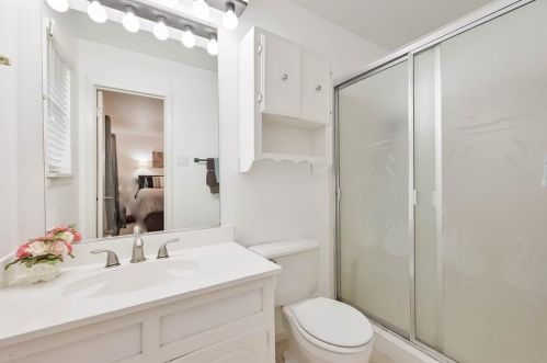 6128 Walraven Cir, Fort Worth TX  76133-2744 exterior