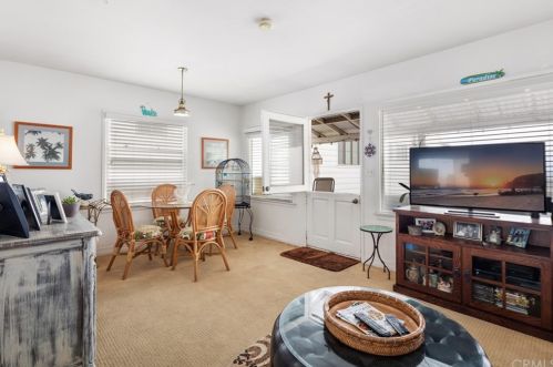 3405 Oceanfront, Newport Beach CA  92661 exterior