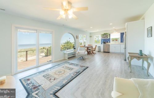 107 Sandpiper Dr, Slaughter Beach DE  19963-4923 exterior