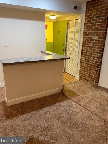 3856 Halley Ter, Washington, DC 20032-2395
