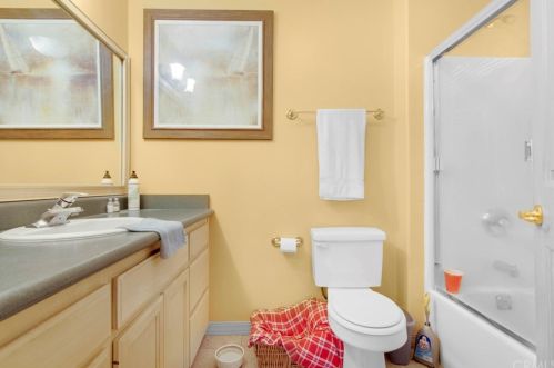 2307 Ridge Rider Rd, Lake Nacimiento CA  93426-9645 exterior