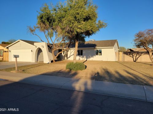 9439 65th Ave, Glendale, AZ 85302-2802
