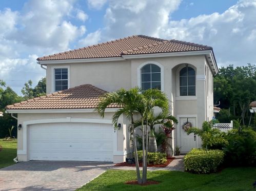 6168 Adriatic Way, West Palm Beach, FL 33413-1083