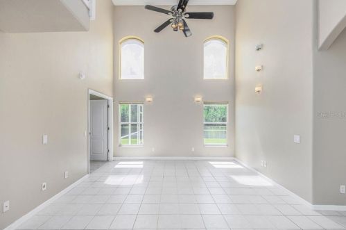 19020 Fishermans Bend Dr, Lutz FL  33558-9753 exterior