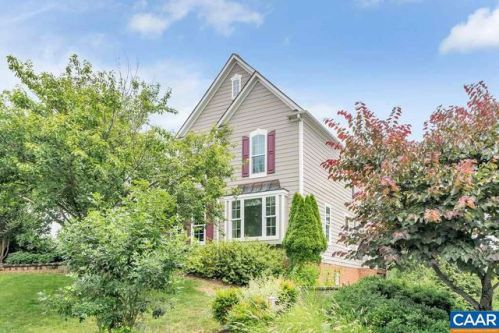 2031 Vista View Ln, Crozet, VA 22932-3157
