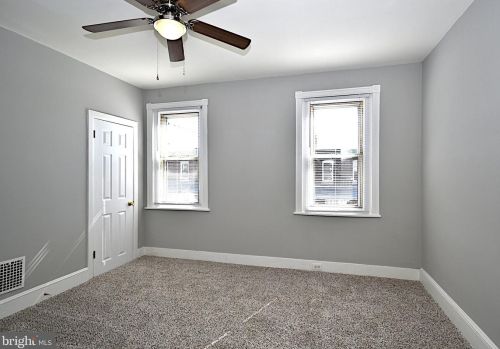 6716 Marsden St, Philadelphia PA 19135-2226 exterior