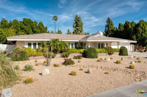 536 Santa Catalina Rd, Palm Springs, CA 92262-1940