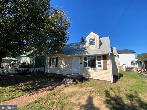 405 Mckinney St, Fredericksburg VA  22401-7126 exterior