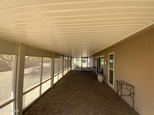 10613 Brookside Dr, Sun City AZ 85351-1013 exterior