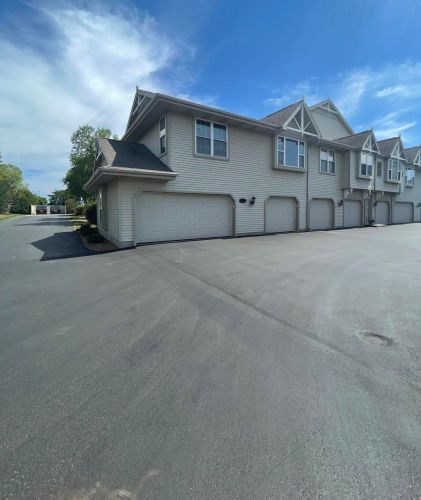 1503 92nd St, Sturtevant, WI 53177-1869