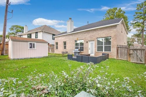 8514 Sports Haven Dr, Humble TX  77346-6000 exterior