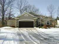7341 Deer Trail Ct, Toledo, OH 43615-2647