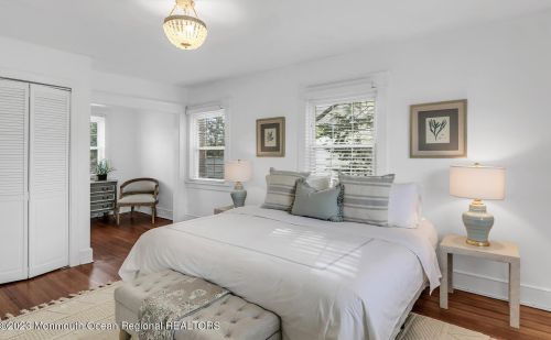 11 Fisher Pl, Tinton Falls NJ  07701-2317 exterior