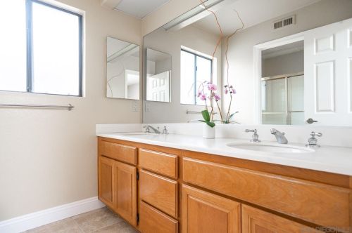 3908 Caminito Terviso, San Diego CA 92122-1971 exterior