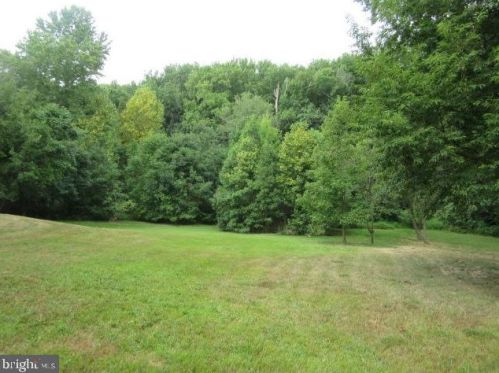 1339 Red Lion Rd, Bear DE  19701-1818 exterior