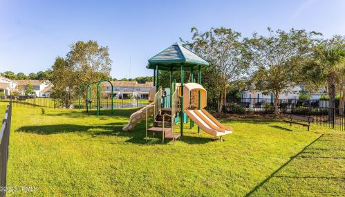 391 Dante Cir, Beaufort SC  29906-2407 exterior