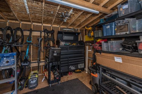 725 Chatter Rd, Mount Pleasant SC  29464-5116 exterior